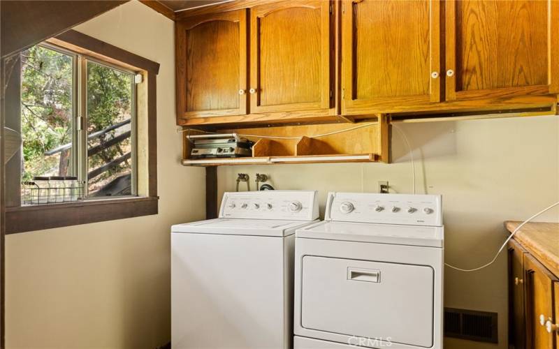 Large Laundry Room with Storage on Lowest Level!