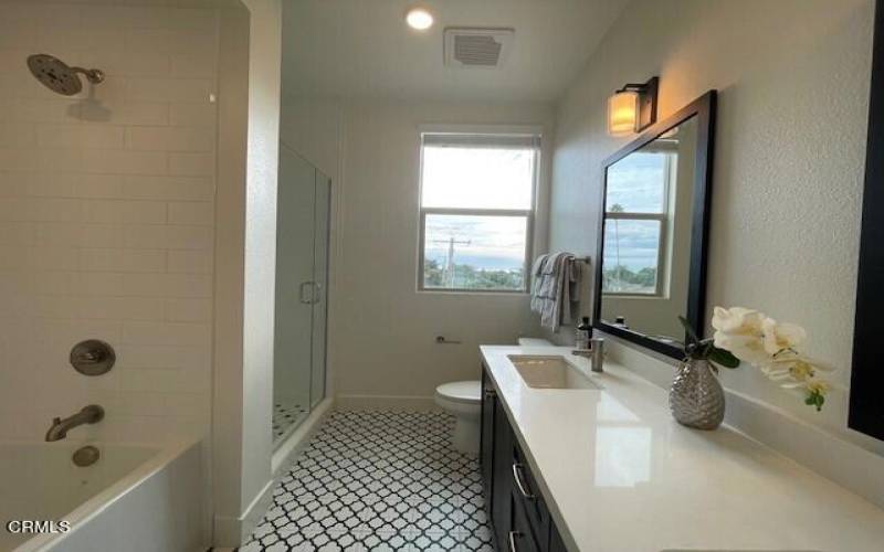 2218 208 Main Bathroom