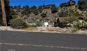 2505 Glacier Drive, Pine Mountain Club, California 93225, ,Land,Buy,2505 Glacier Drive,SR24103561