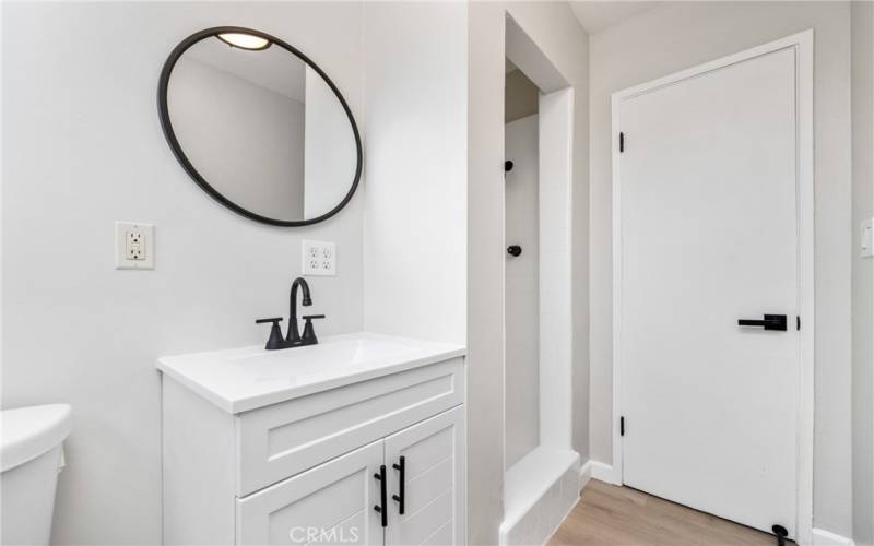 Enjoy getting ready for the day in this updated bathroom!