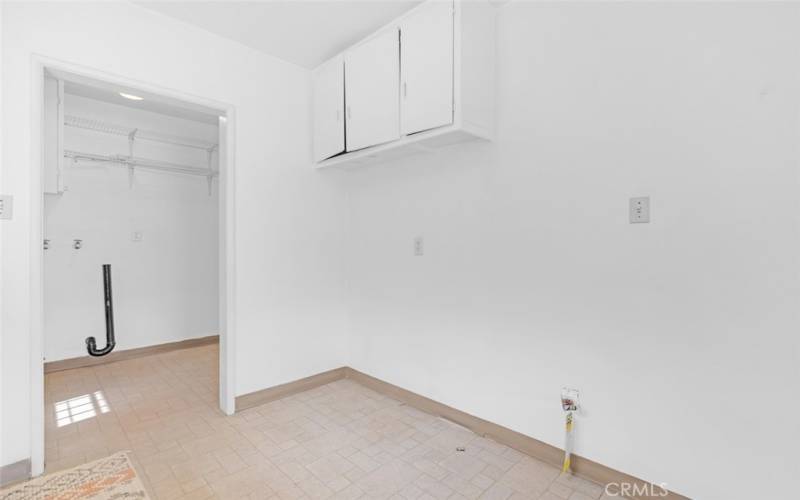 laundry room and hookups, easy access near kitchen