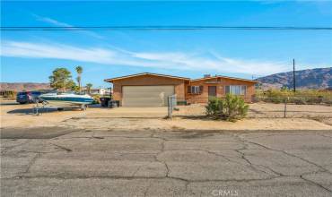 74531 Sullivan Road, 29 Palms, California 92277, 2 Bedrooms Bedrooms, ,1 BathroomBathrooms,Residential,Buy,74531 Sullivan Road,EV24098002