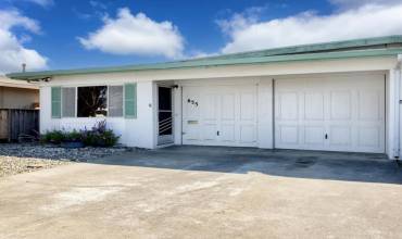 655 Bronte Avenue, Watsonville, California 95076, 2 Bedrooms Bedrooms, ,1 BathroomBathrooms,Residential,Buy,655 Bronte Avenue,ML81966726