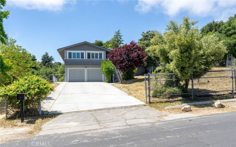 This thoughtfully updated 2168 sf, 5 bedroom, 3 bathroom home is located in a well established neighborhood in Northern Atascadero.