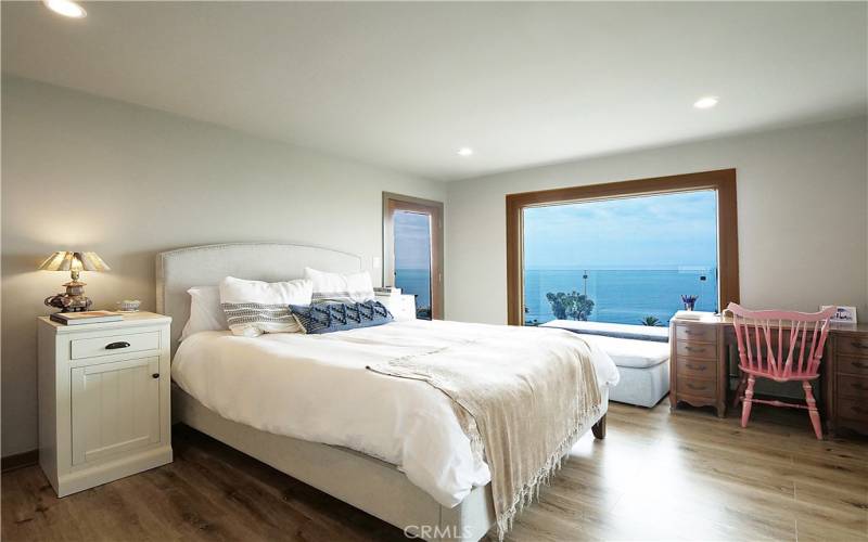 Upstairs bedroom with view