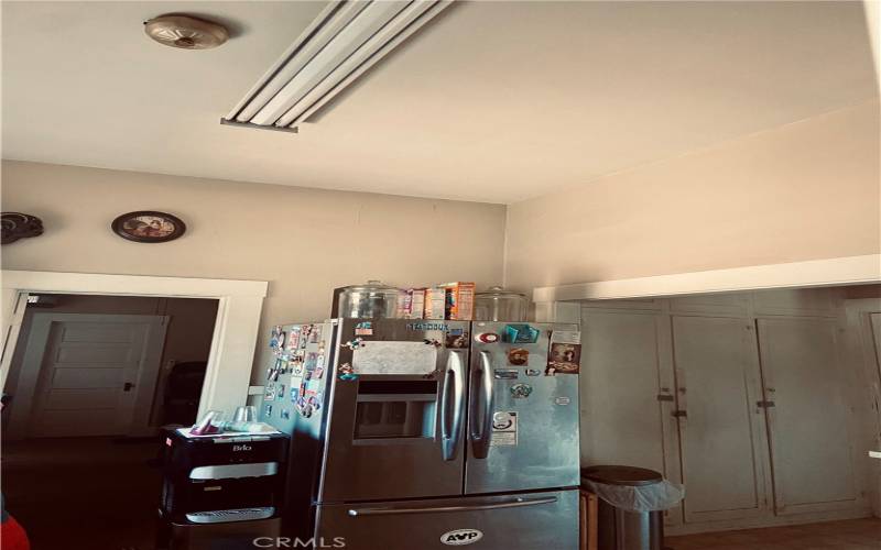  Kitchen with 10 feet Ceilings.