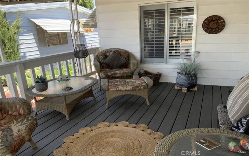 Front Deck to Entry