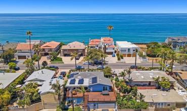 425 Neptune Avenue, Encinitas, California 92024, 4 Bedrooms Bedrooms, ,2 BathroomsBathrooms,Residential,Buy,425 Neptune Avenue,NDP2404597