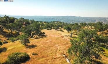 Lilley Mountain Dr, Coarsegold, California 93614, ,Land,Buy, Lilley Mountain Dr,41061162
