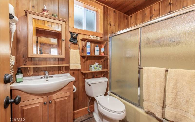 Guest Bathroom W/ Custom Cabinets