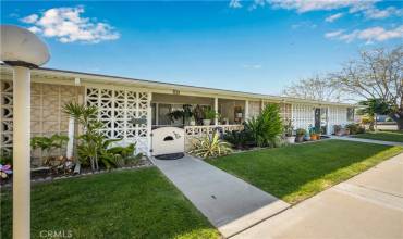 13741 Annandale Drive 19H, Seal Beach, California 90740, 1 Bedroom Bedrooms, ,1 BathroomBathrooms,Residential,Buy,13741 Annandale Drive 19H,PW24107387