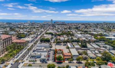 1142 16th Street, Santa Monica, California 90403, 5 Bedrooms Bedrooms, ,Residential Income,Buy,1142 16th Street,24397411