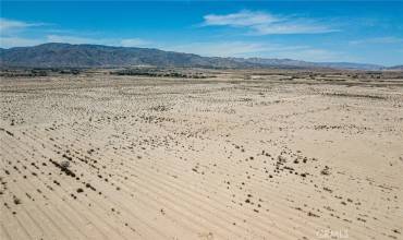 605 Indian Trail, 29 Palms, California 92277, ,Land,Buy,605 Indian Trail,JT24108412