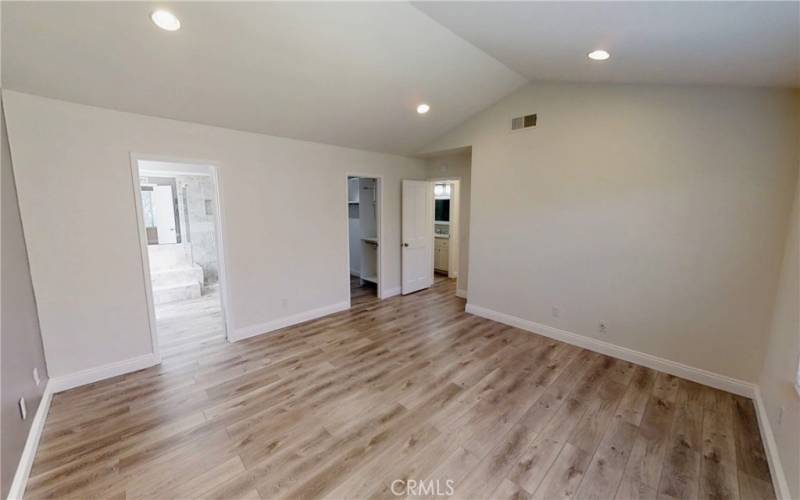 upstairs master bedroom