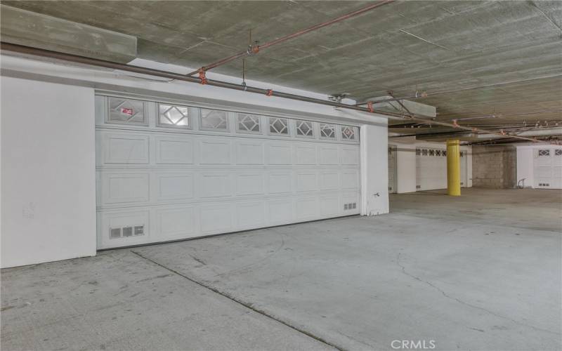 2 cars attached garage