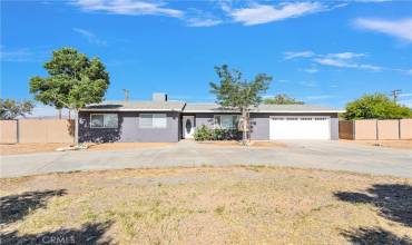 10859 Navajo Road, Apple Valley, California 92308, 3 Bedrooms Bedrooms, ,2 BathroomsBathrooms,Residential,Buy,10859 Navajo Road,HD24099941