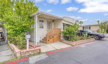 12401 Filmore 807, Sylmar, California 91342, 3 Bedrooms Bedrooms, ,1 BathroomBathrooms,Manufactured In Park,Buy,12401 Filmore 807,SR24109097