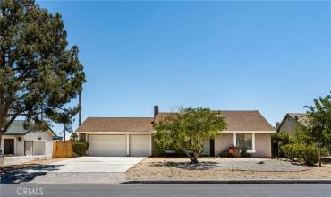 12621 Pacoima Road, Victorville, California 92392, 3 Bedrooms Bedrooms, ,1 BathroomBathrooms,Residential,Buy,12621 Pacoima Road,PW24109979