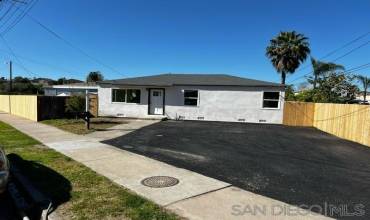 3596 Birch St, San Diego, California 92113, 3 Bedrooms Bedrooms, ,1 BathroomBathrooms,Residential,Buy,3596 Birch St,240012245SD