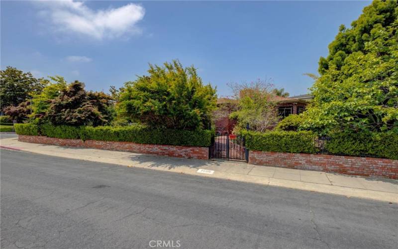 Front gate to the house.