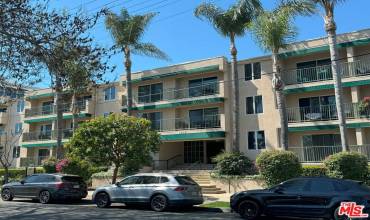 4501 Cedros Avenue 310, Sherman Oaks, California 91403, 1 Bedroom Bedrooms, ,1 BathroomBathrooms,Residential Lease,Rent,4501 Cedros Avenue 310,24398201