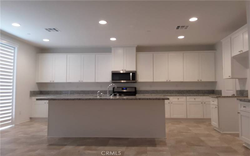 Open Kitchen and breakfast Nook.