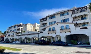 627 Deep Valley Drive 420, Rolling Hills Estates, California 90274, 2 Bedrooms Bedrooms, ,2 BathroomsBathrooms,Residential Lease,Rent,627 Deep Valley Drive 420,SB24110306