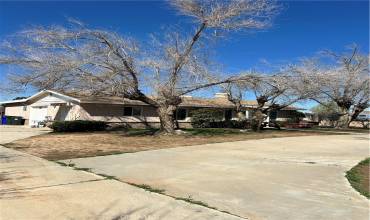 14162 Osage Road, Apple Valley, California 92307, 2 Bedrooms Bedrooms, ,1 BathroomBathrooms,Residential,Buy,14162 Osage Road,HD24110550