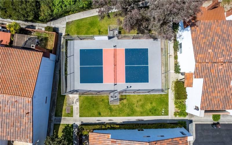 Tennis/Pickly ball court