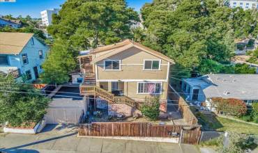 1396 E 27Th St, Oakland, California 94606, 7 Bedrooms Bedrooms, ,5 BathroomsBathrooms,Residential Income,Buy,1396 E 27Th St,41061755