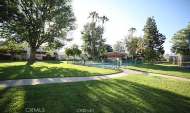 8841 Independence Avenue 37, Canoga Park, California 91304, 3 Bedrooms Bedrooms, ,2 BathroomsBathrooms,Residential,Buy,8841 Independence Avenue 37,SR24111107