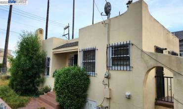 1643 92nd Ave, Oakland, California 94603, 2 Bedrooms Bedrooms, ,1 BathroomBathrooms,Residential,Buy,1643 92nd Ave,41029351