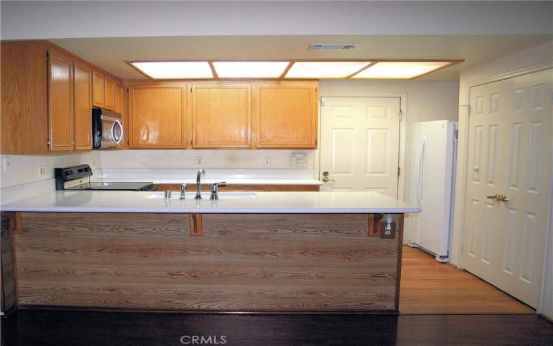 Kitchen counter for seating

