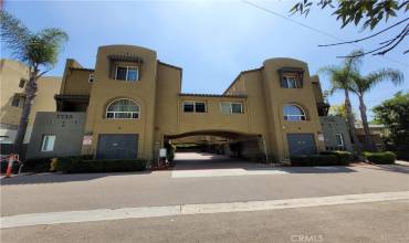 7715 El Cajon Blvd 3, La Mesa, California 91942, 2 Bedrooms Bedrooms, ,2 BathroomsBathrooms,Residential,Buy,7715 El Cajon Blvd 3,SW24111447