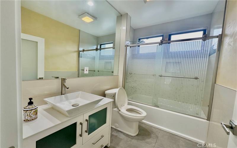 Common Bathroom in Top Floor