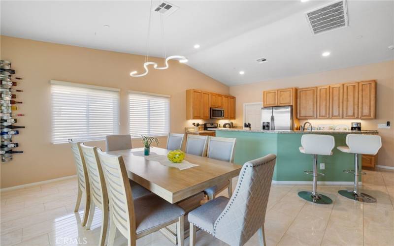 Dining Area / Open Floor Plan