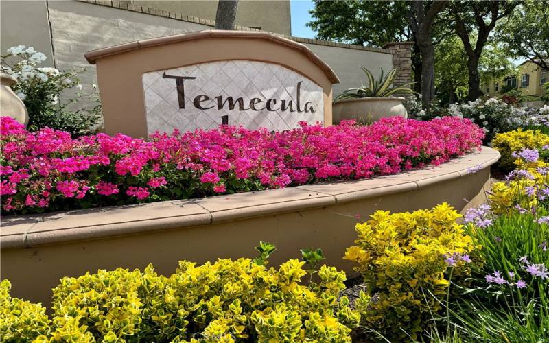 Temecula Lane entrance.