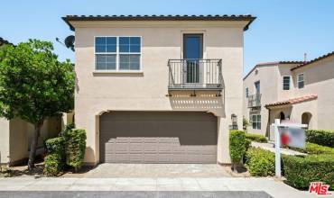 21943 Moveo Drive, Santa Clarita, California 91350, 3 Bedrooms Bedrooms, ,2 BathroomsBathrooms,Residential,Buy,21943 Moveo Drive,24399583