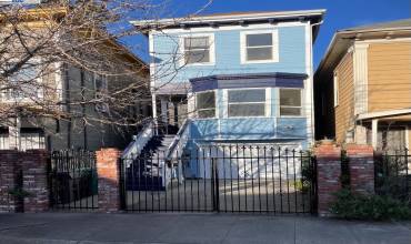 1638 12Th St, Oakland, California 94607, 3 Bedrooms Bedrooms, ,2 BathroomsBathrooms,Residential,Buy,1638 12Th St,41061971