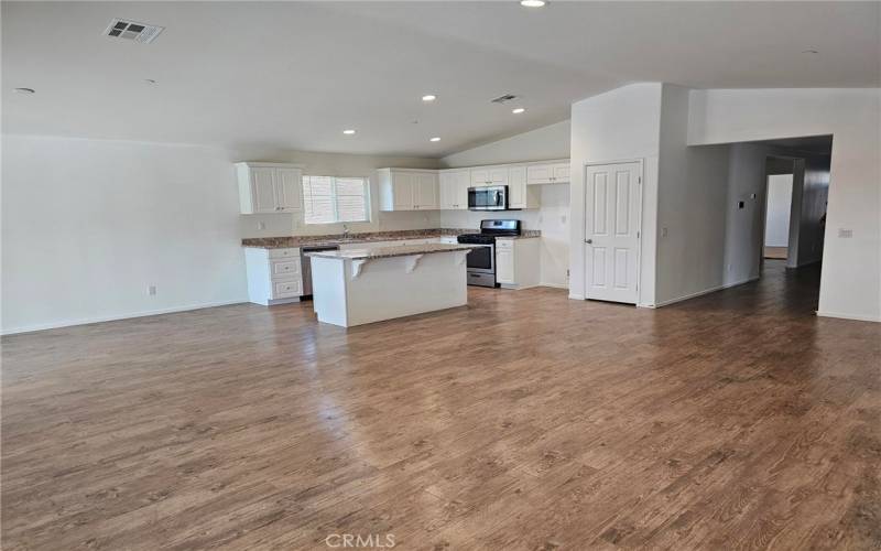 Kitchen/Family Room