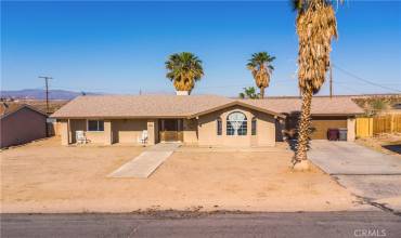 4805 Sunmore Parkway, 29 Palms, California 92277, 3 Bedrooms Bedrooms, ,2 BathroomsBathrooms,Residential,Buy,4805 Sunmore Parkway,JT24111844