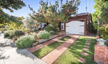 710 Adella Avenue, Coronado, California 92118, 3 Bedrooms Bedrooms, ,2 BathroomsBathrooms,Residential Lease,Rent,710 Adella Avenue,240012622SD