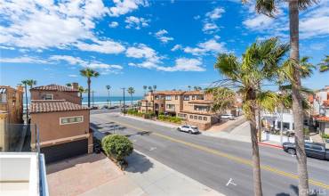 112 22nd Street, Huntington Beach, California 92648, 3 Bedrooms Bedrooms, ,3 BathroomsBathrooms,Residential Lease,Rent,112 22nd Street,OC24097319