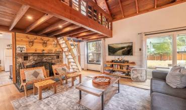 300 Shakespeare Lane, Big Bear City, California 92314, 2 Bedrooms Bedrooms, ,1 BathroomBathrooms,Residential,Buy,300 Shakespeare Lane,EV24112300