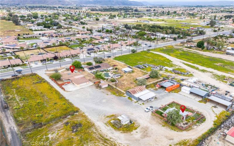 If purchase together you can enjoy 2.5+ acres. 1010 & 1014 N Palm Hemet CA