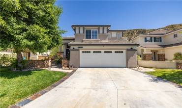 17755 Maplehurst Place, Canyon Country, California 91387, 5 Bedrooms Bedrooms, ,3 BathroomsBathrooms,Residential,Buy,17755 Maplehurst Place,SR24114681