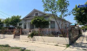 3033 N Main Street, Los Angeles, California 90031, 3 Bedrooms Bedrooms, ,1 BathroomBathrooms,Residential,Buy,3033 N Main Street,AR24105899