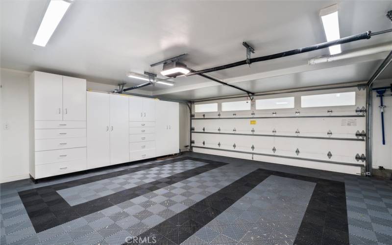 Garage with built-in storage