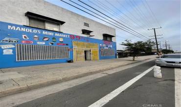 11226 S Central Avenue, Los Angeles, California 90059, 2 Bedrooms Bedrooms, ,Residential Income,Buy,11226 S Central Avenue,DW24114598