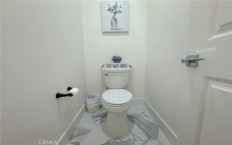 Master Bathroom (en-suite)